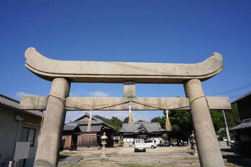 塩飽本島の木烏神社